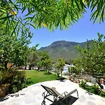 Bed & Breakfast Pitahaya Golturkbuku
