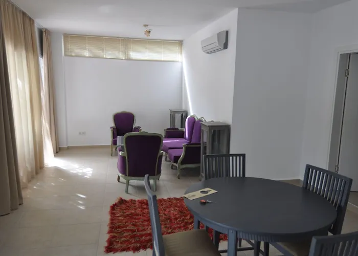 Pitahaya Bed & Breakfast 2*